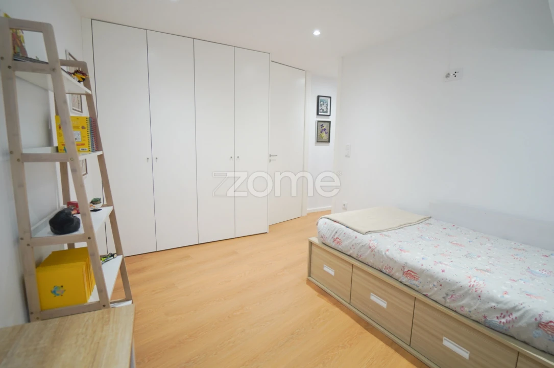 Moradia T3 para Venda em Pedroso e Seixezelo Foto 18