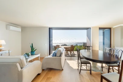 Apartamento T4 para Venda em Santa Marinha e São Pedro da Afurada