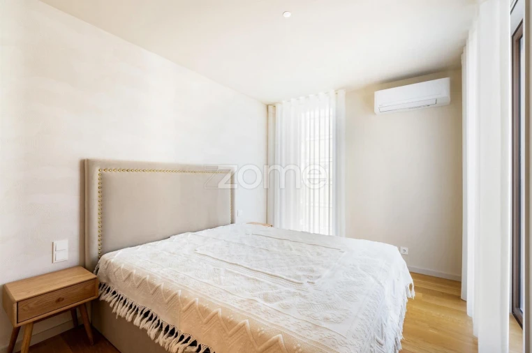 Apartamento T4 para Venda em Santa Marinha e São Pedro da Afurada Foto 25