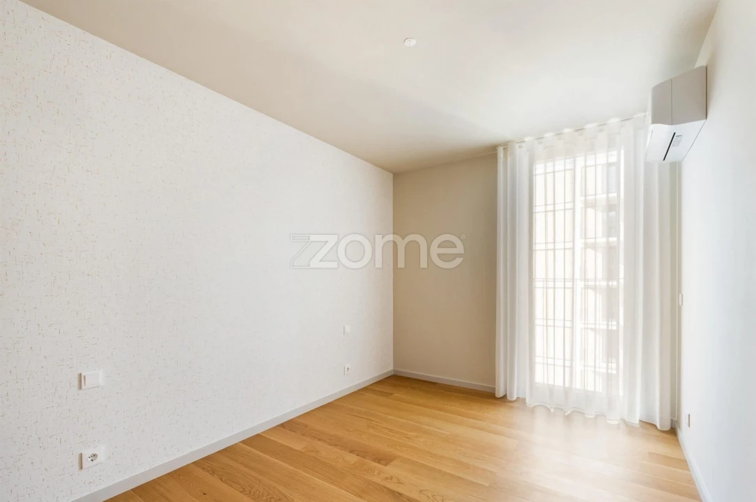 Apartamento T4 para Venda em Santa Marinha e São Pedro da Afurada Foto 20