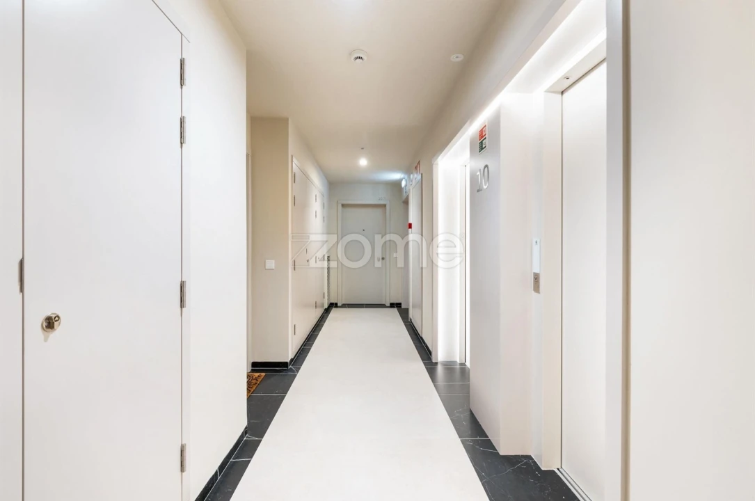Apartamento T4 para Venda em Santa Marinha e São Pedro da Afurada Foto 29