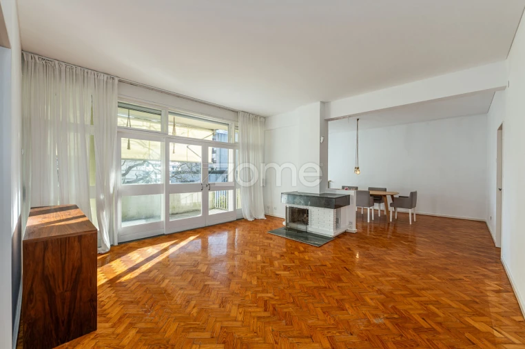 Apartamento T4 para Arrendamento em Ramalde Foto 18