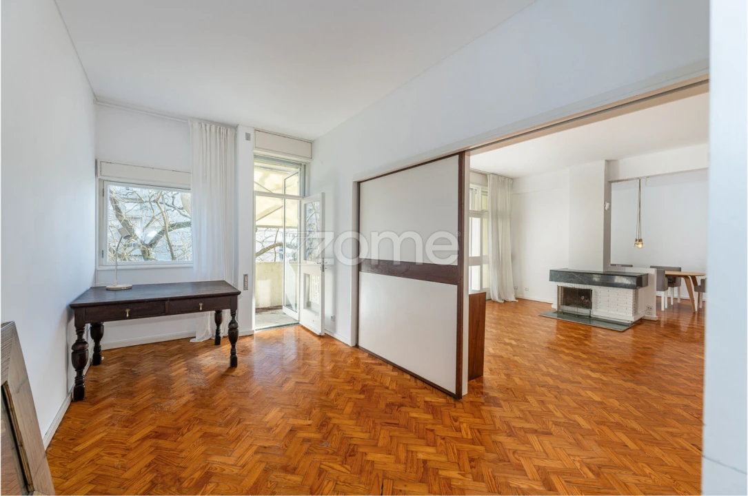 Apartamento T4 para Arrendamento em Ramalde Foto 24