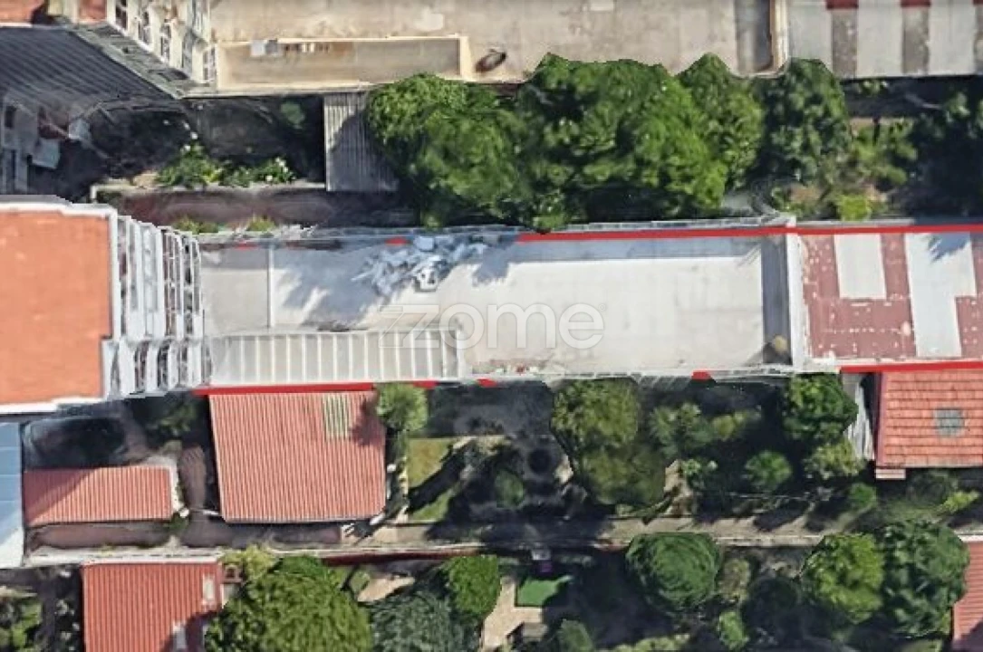 Terreno Comércio / Armazém para Venda em Ramalde Foto 5