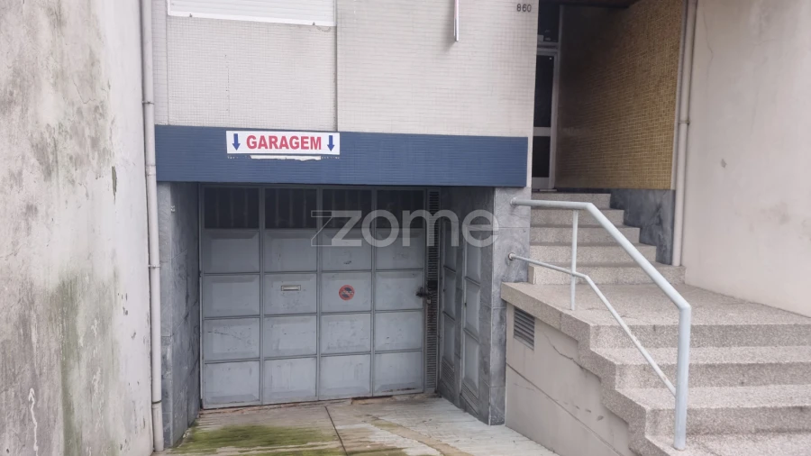 Terreno Comércio / Armazém para Venda em Ramalde