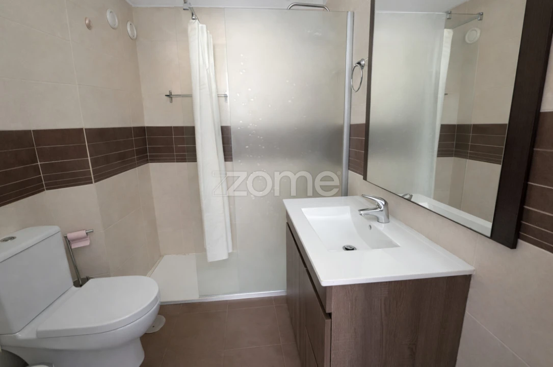 Apartamento T3 para Arrendamento em Custóias, Leça do Balio e Guifões Foto 12