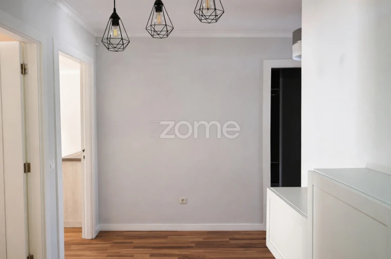 Apartamento T3 para Arrendamento em Custóias, Leça do Balio e Guifões Foto 7