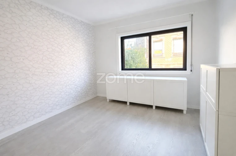 Apartamento T3 para Arrendamento em Custóias, Leça do Balio e Guifões Foto 9