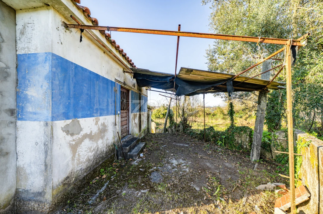 Moradia T2 para Venda em Priscos Foto 10