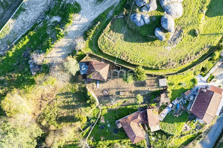 Moradia T2 para Venda em Priscos Foto 21