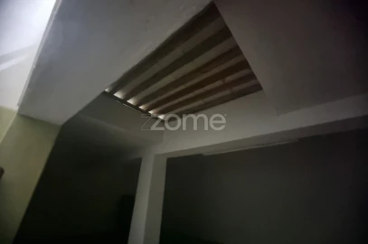 Terreno Comércio / Armazém para Venda em Gondomar (São Cosme), Valbom e Jovim