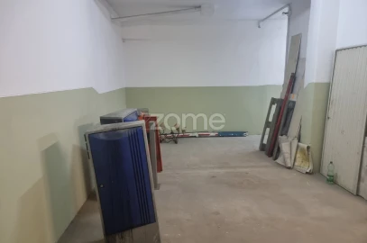 Terreno Comércio / Armazém para Venda em Gondomar (São Cosme), Valbom e Jovim