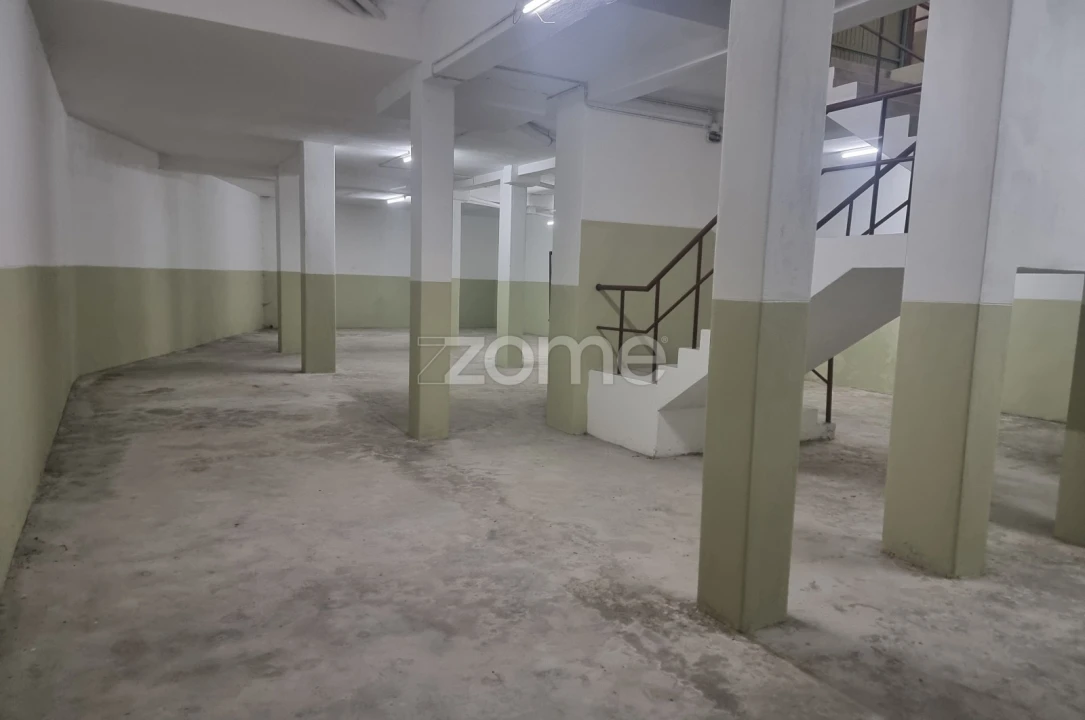 Terreno Comércio / Armazém para Venda em Gondomar (São Cosme), Valbom e Jovim Foto 8