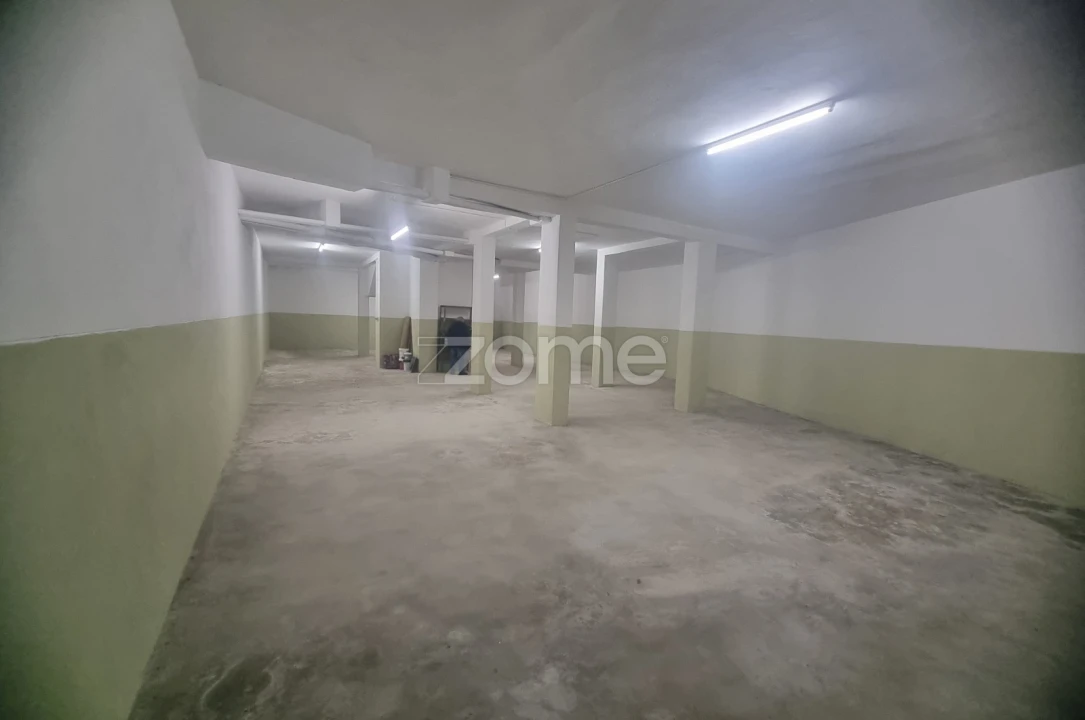 Terreno Comércio / Armazém para Venda em Gondomar (São Cosme), Valbom e Jovim Foto 12