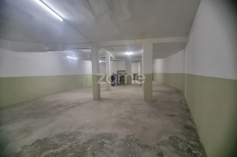 Terreno Comércio / Armazém para Venda em Gondomar (São Cosme), Valbom e Jovim Foto 11
