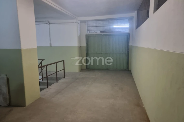 Terreno Comércio / Armazém para Venda em Gondomar (São Cosme), Valbom e Jovim Foto 4