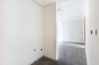 Apartamento T3 para Venda em Lordelo do Ouro e Massarelos