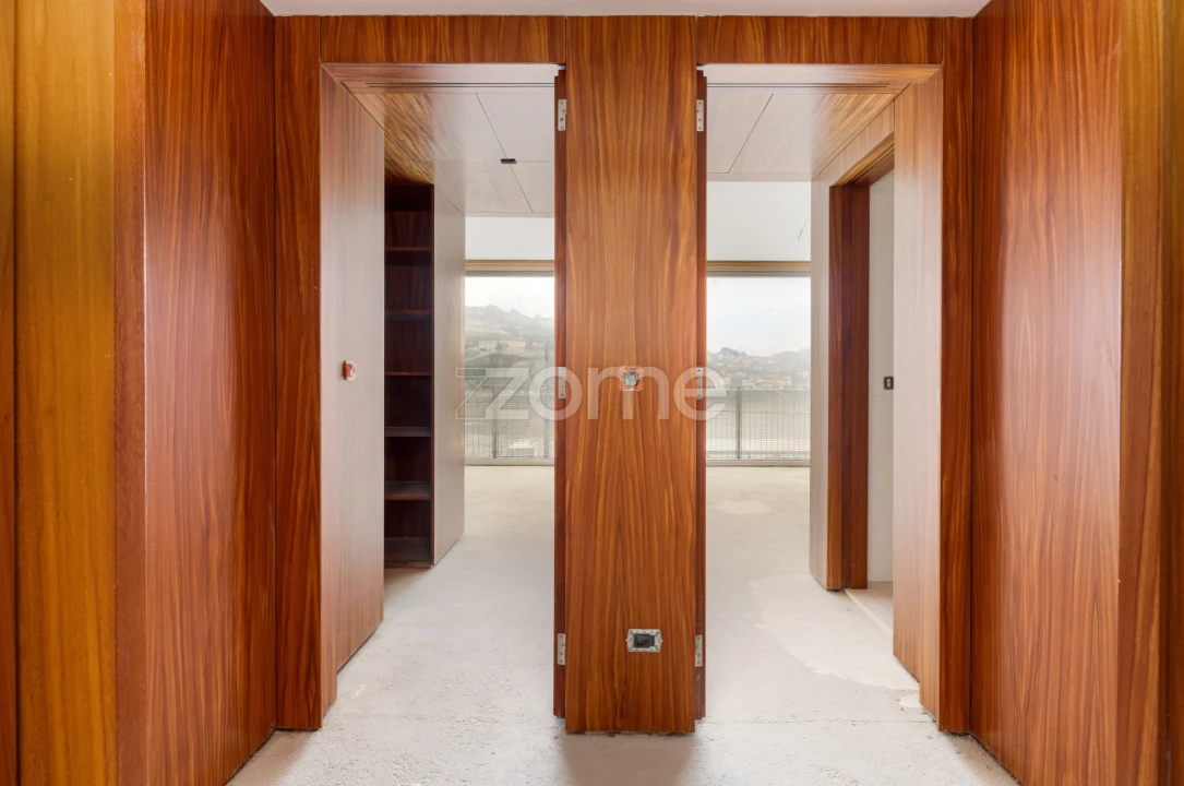 Apartamento T3 para Venda em Lordelo do Ouro e Massarelos Foto 15