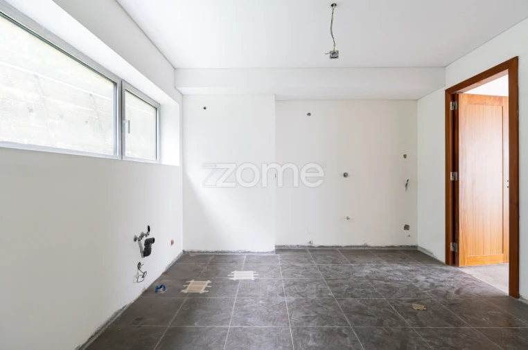 Apartamento T3 para Venda em Lordelo do Ouro e Massarelos Foto 10