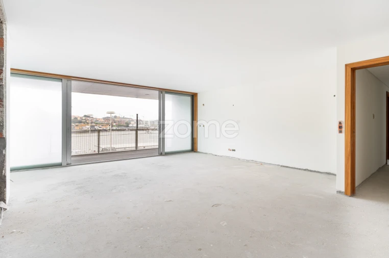 Apartamento T3 para Venda em Lordelo do Ouro e Massarelos Foto 7