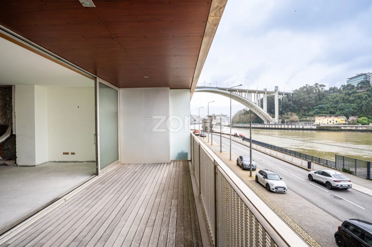 Apartamento T3 para Venda em Lordelo do Ouro e Massarelos Foto 6