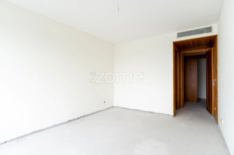 Apartamento T3 para Venda em Lordelo do Ouro e Massarelos Foto 20