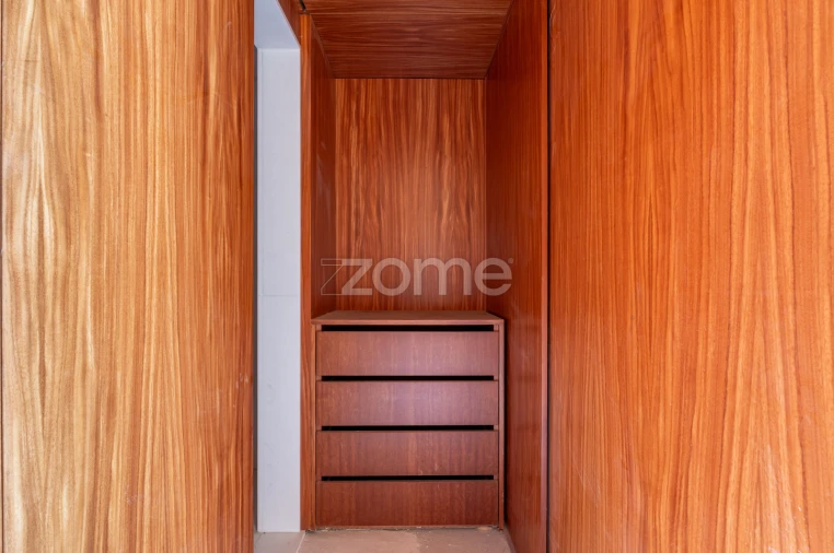 Apartamento T3 para Venda em Lordelo do Ouro e Massarelos Foto 23