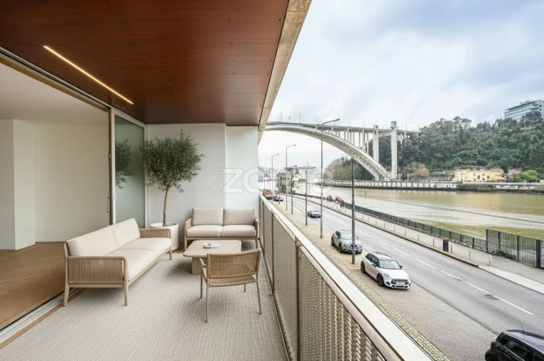 Apartamento T3 para Venda em Lordelo do Ouro e Massarelos Foto 3