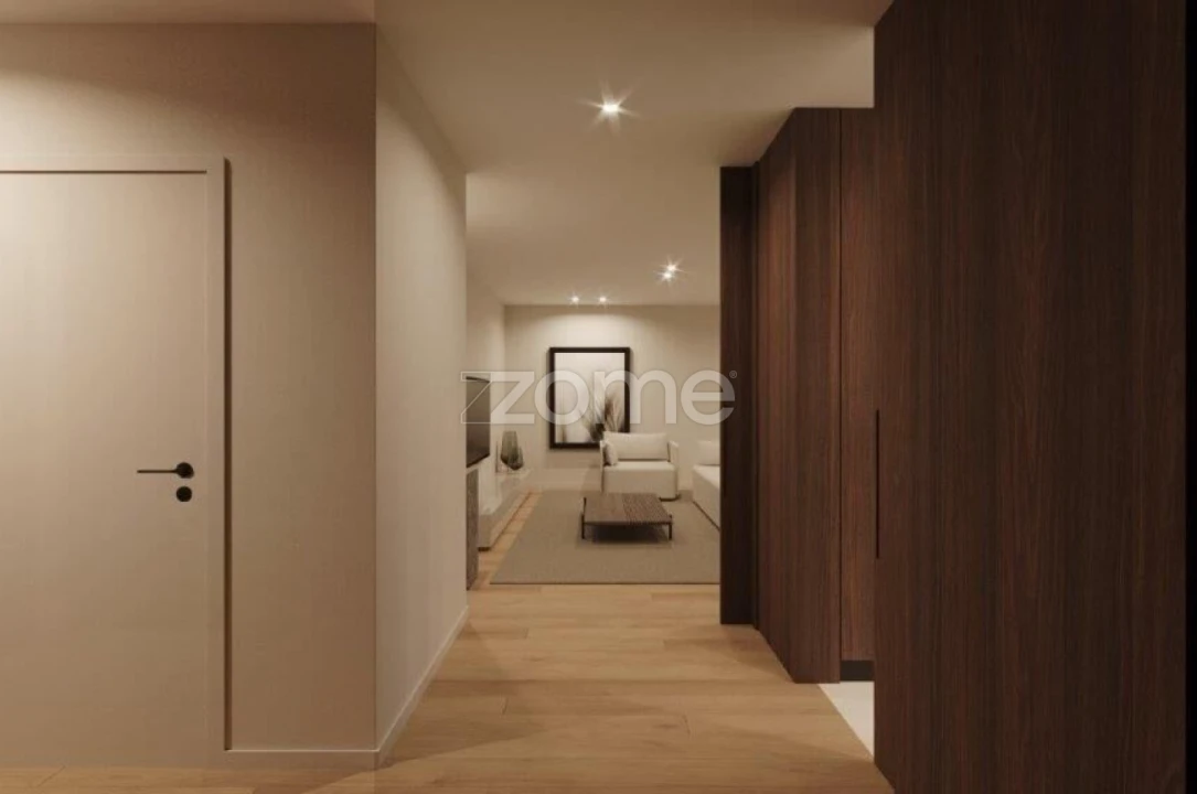 Apartamento T4 para Venda em Lordelo do Ouro e Massarelos Foto 9