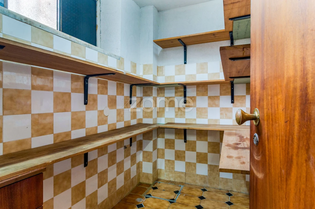 Apartamento T3 para Arrendamento em São Domingos de Rana Foto 13