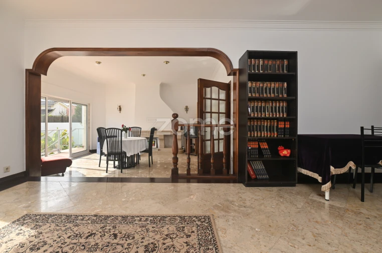 Moradia T7 para Venda em Cascais e Estoril Foto 11