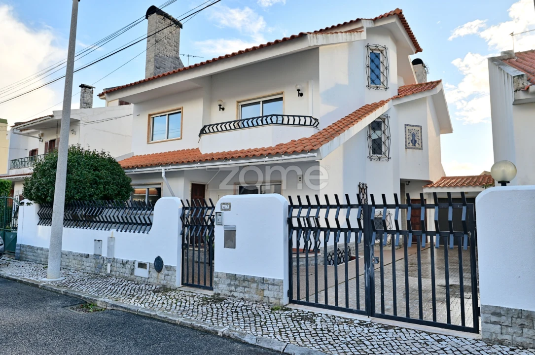 Moradia T7 para Venda em Cascais e Estoril Foto 2