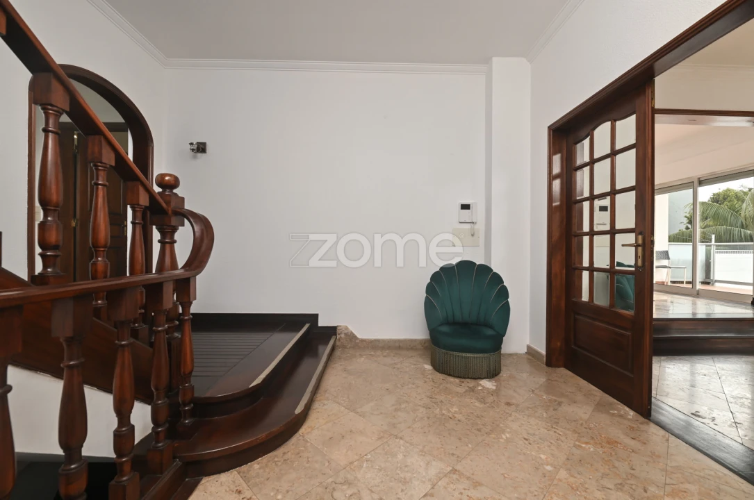 Moradia T7 para Venda em Cascais e Estoril Foto 8