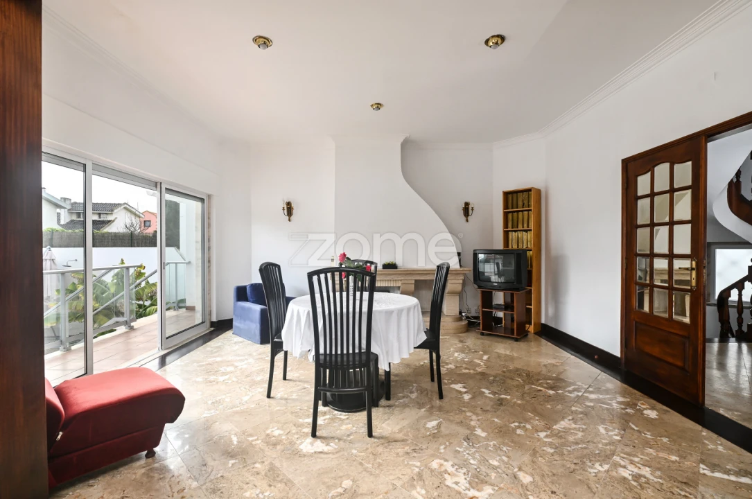 Moradia T7 para Venda em Cascais e Estoril Foto 10