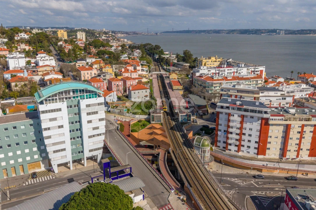 Escritório para Arrendamento em Oeiras e São Julião da Barra, Paço de Arcos e Caxias Foto 2