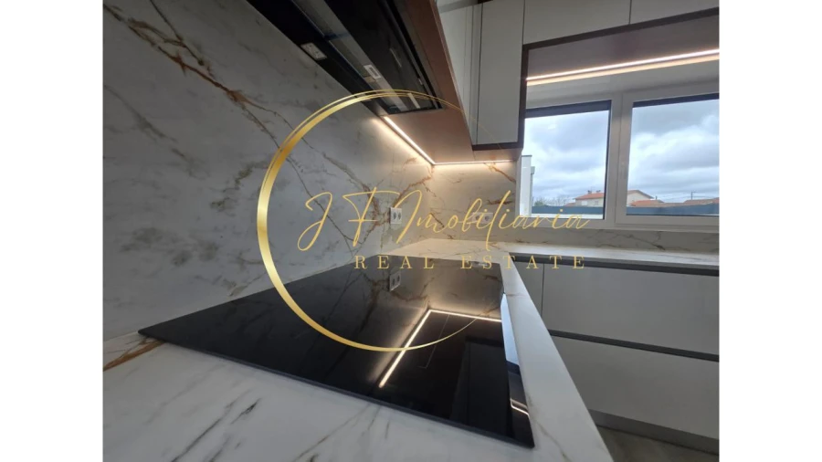 Moradia T4 para Venda em Aradas Foto 15