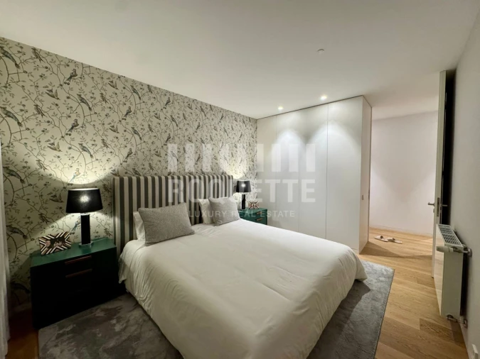 Apartamento T4 para Venda em Aldoar, Foz do Douro e Nevogilde Foto 12