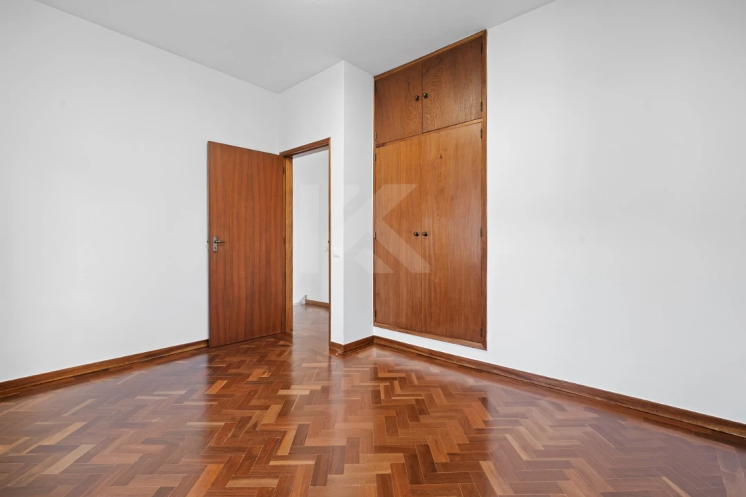 Moradia T3 para Venda em São Roque Foto 22