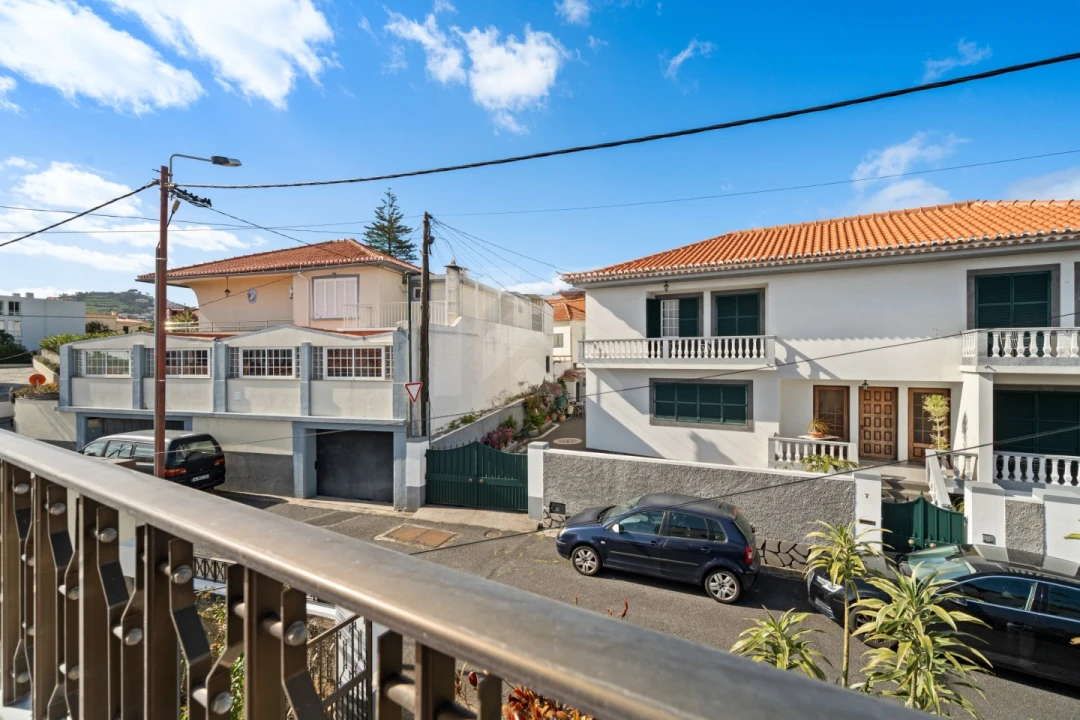 Moradia T3 para Venda em São Roque Foto 46