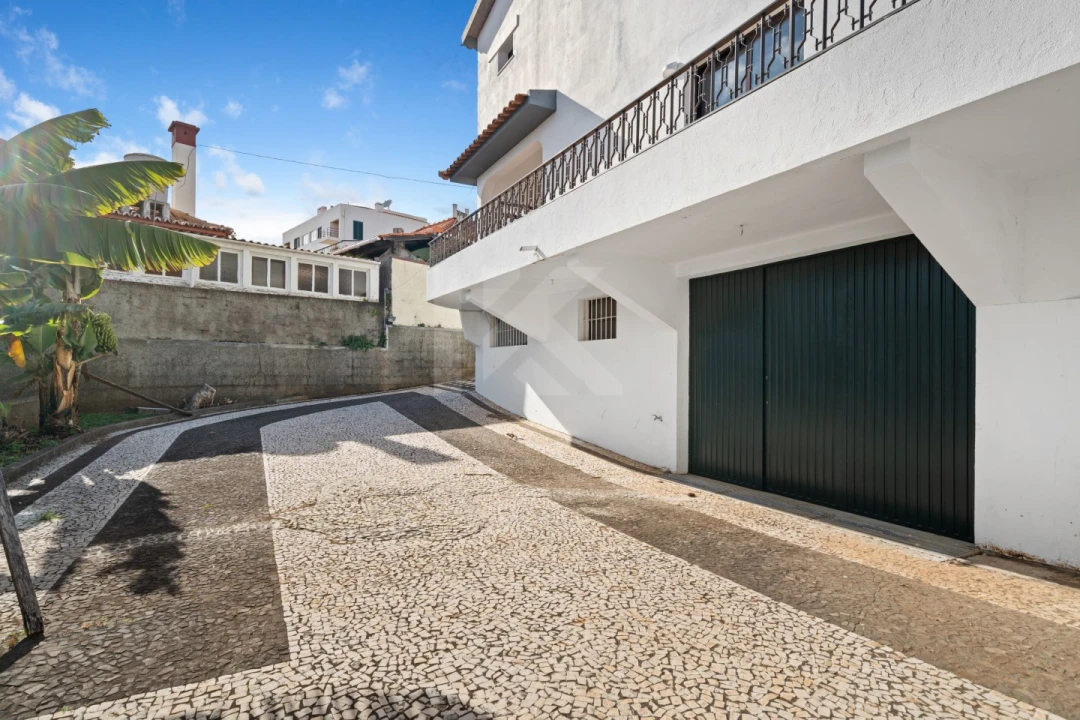 Moradia T3 para Venda em São Roque Foto 40