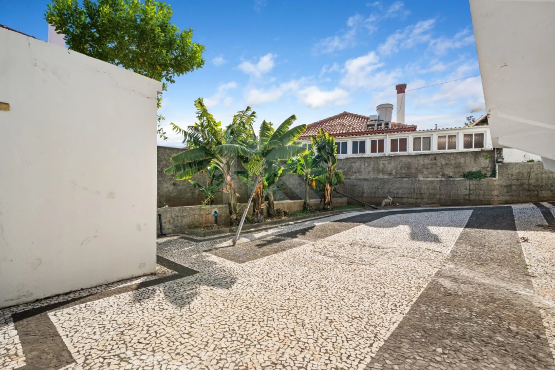 Moradia T3 para Venda em São Roque Foto 48