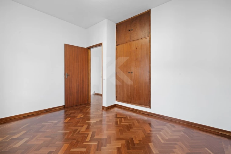 Moradia T3 para Venda em São Roque Foto 22