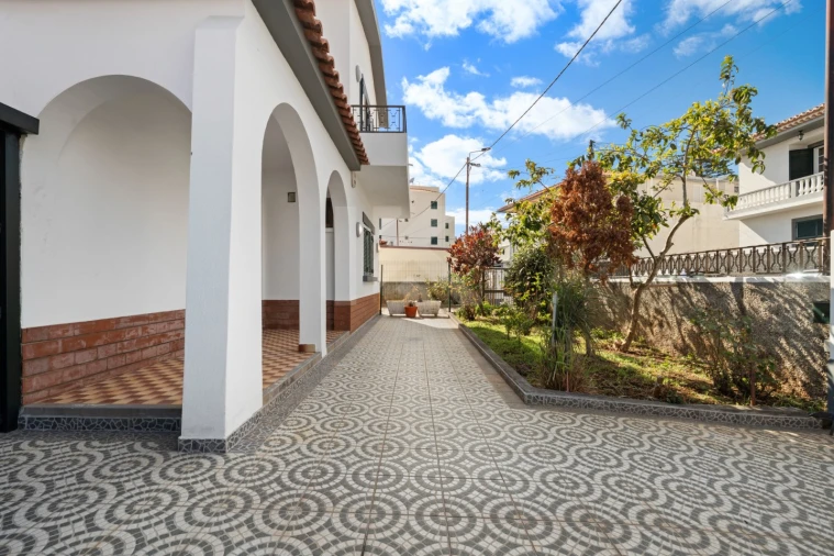 Moradia T3 para Venda em São Roque Foto 35