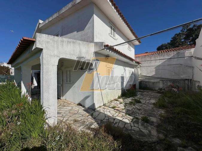 Moradia T3 para Venda em Sesimbra (Castelo) Foto 2