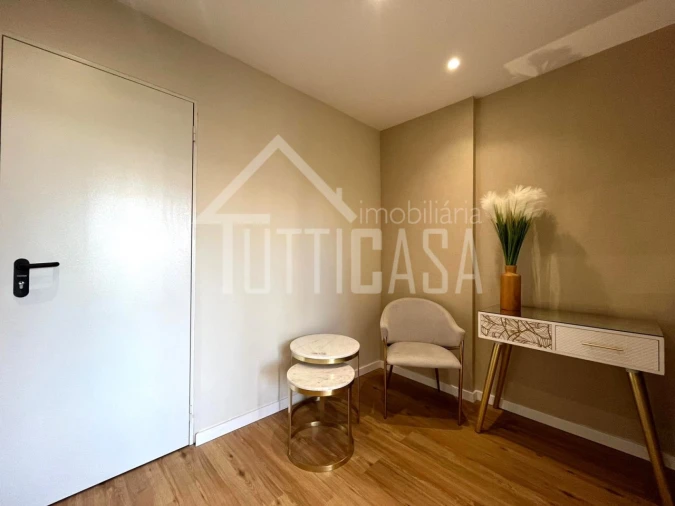 Apartamento T2 para Venda em Queluz e Belas Foto 44