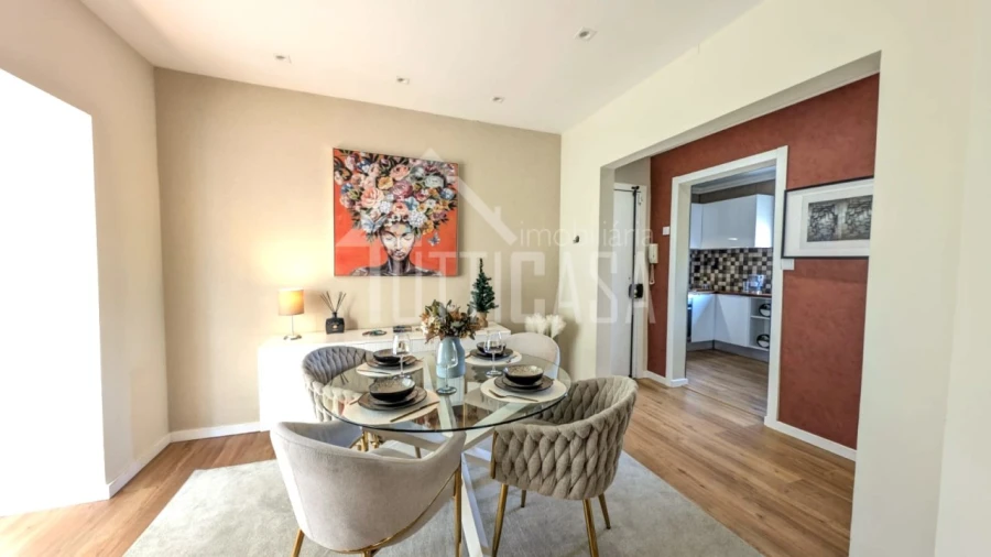 Apartamento T2 para Venda em Queluz e Belas Foto 9