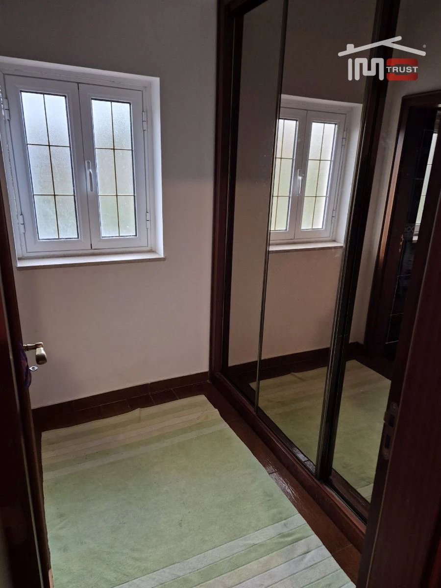 Moradia T5 para Venda em Mira de Aire Foto 23