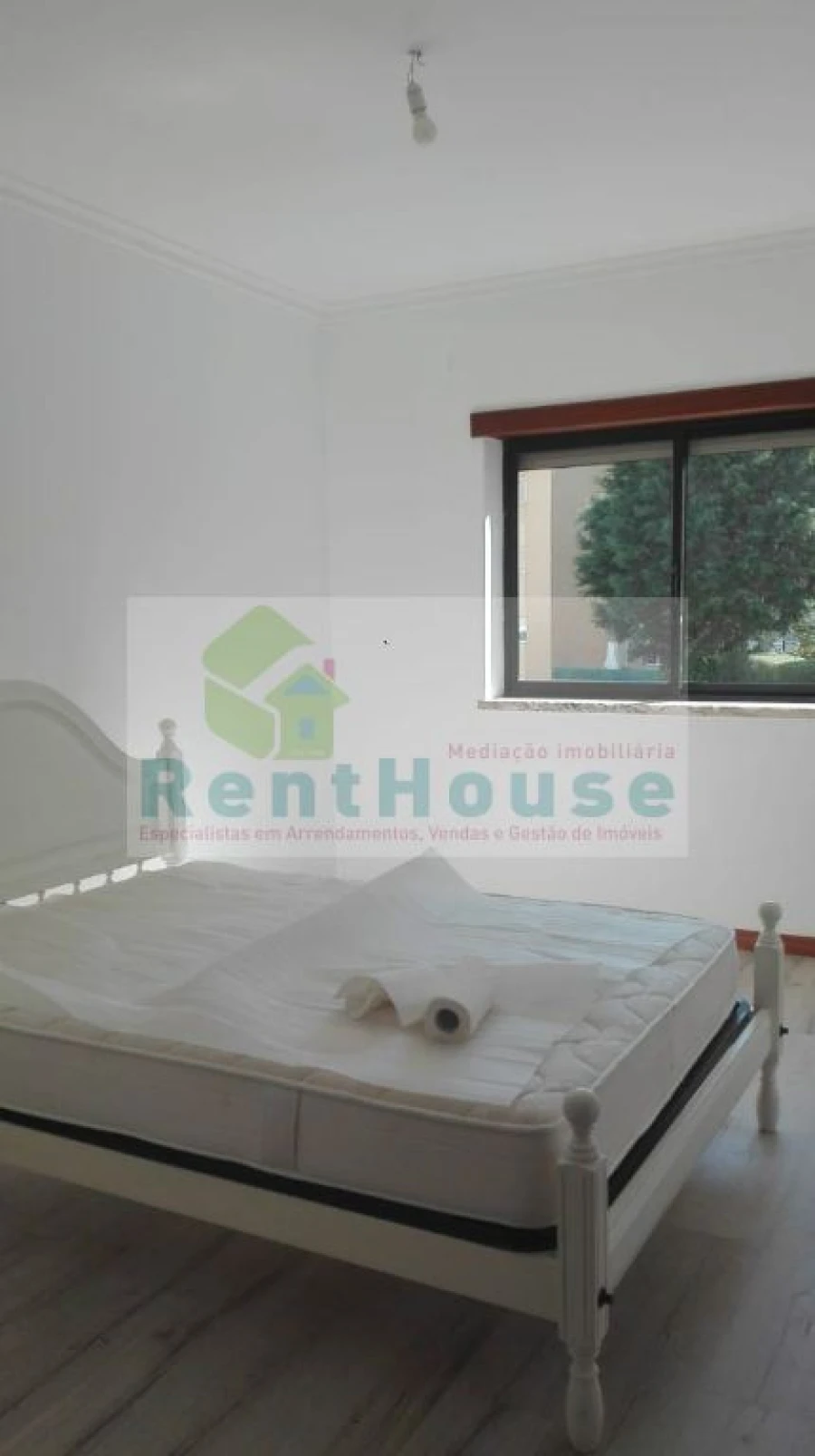 Apartamento T3 para Arrendamento em Tavarede Foto 11