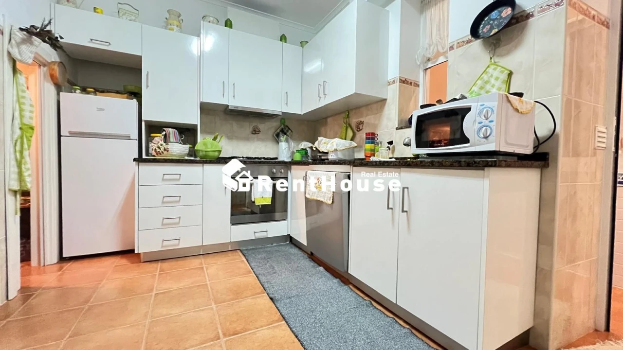 Apartamento T2 para Arrendamento em Buarcos Foto 1