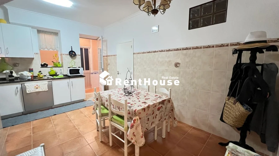 Apartamento T2 para Arrendamento em Buarcos Foto 3